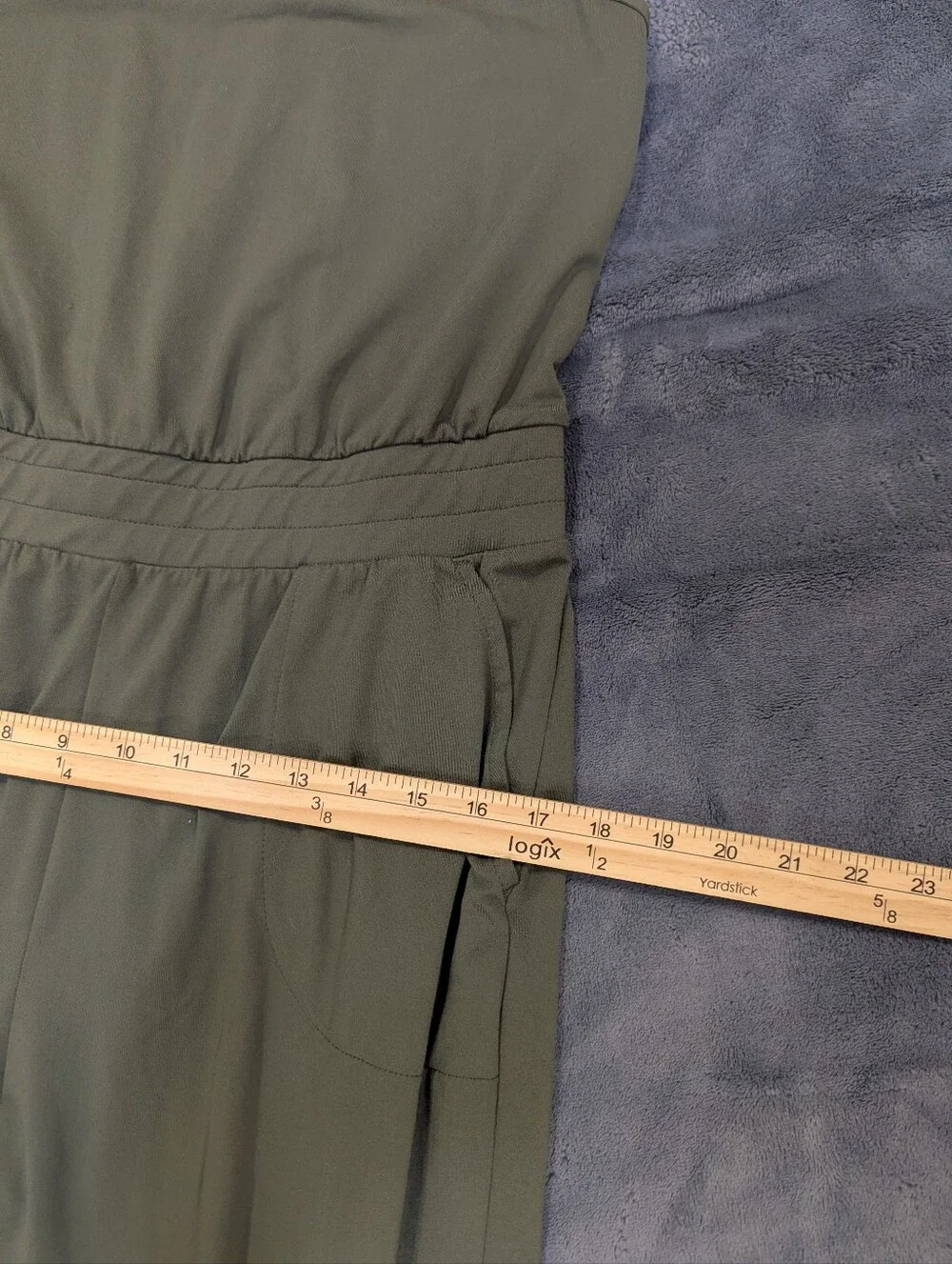 Nike Yoga Dri-FIT Racerback Jumpsuit Green Tank Women's Size Medium With Pockets